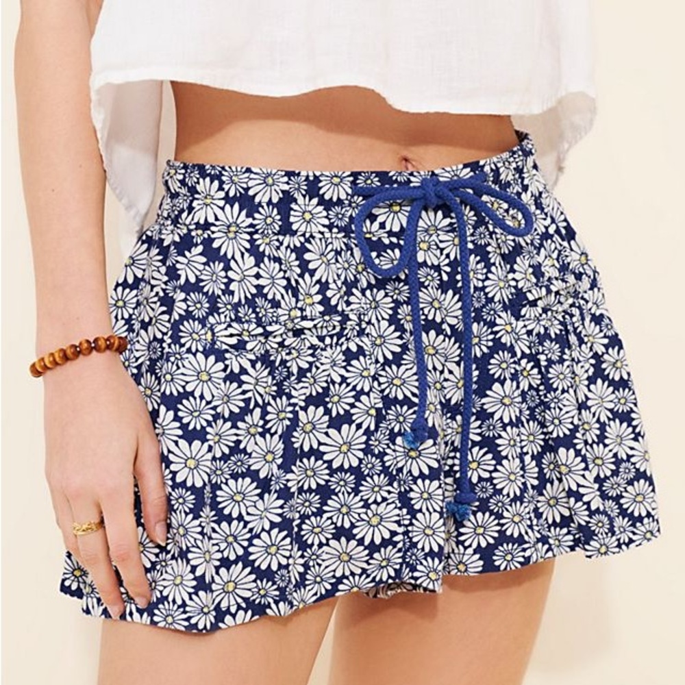 Free People Offbeat Printed Pull on Shorts